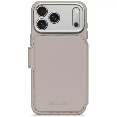 Decoded - Leather Detachable Wallet - Skórzana Obudowa Ochronna do iPhone 17 / Pro / Pro Max / Air