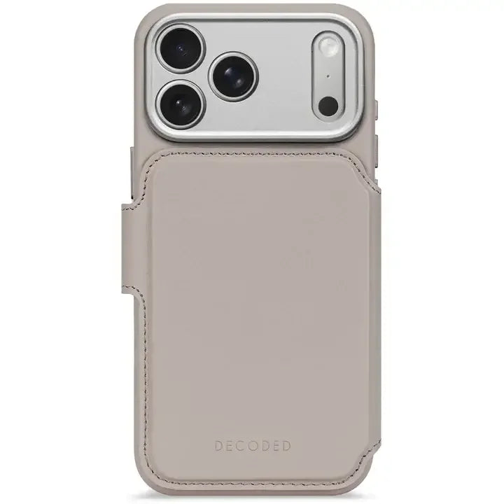 Decoded - Leather Detachable Wallet - Skórzana Obudowa Ochronna do iPhone 17 / Pro / Pro Max / Air