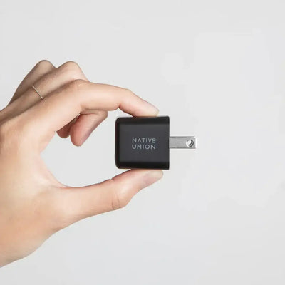 Native Union - Fast GaN Charger PD 30W V2 - Ładowarka PD 30W V2