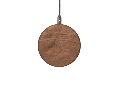 okrągła ładowarka bezprzewodowa z drewna, elegancki dodatek do biura, minimalistyczny design