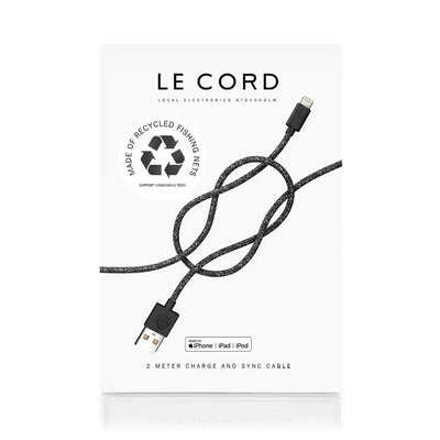 Czarny kabel USB do iPhone, iPad i iPod, 2 metry, wykonany z recyklingu, ekologiczne akcesoria biurowe.