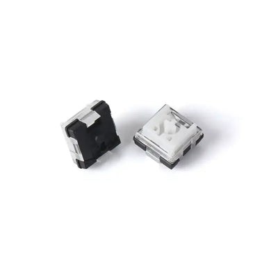 Niski switch optyczny do klawiatury mechanicznej, kolor biały, na białym tle.