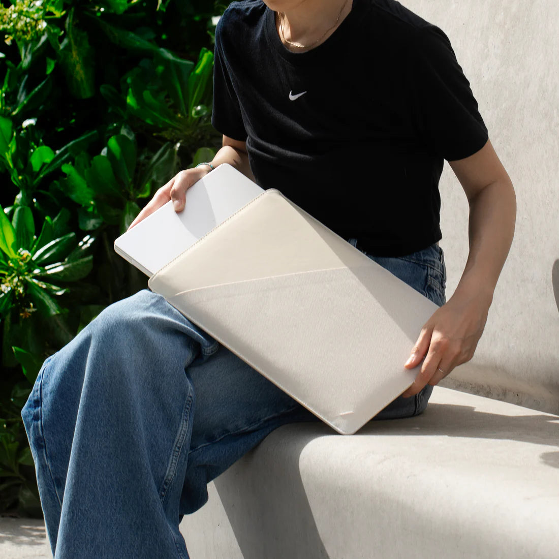 Native Union - Stow Slim - Magnetyczny pokrowiec na MacBooka