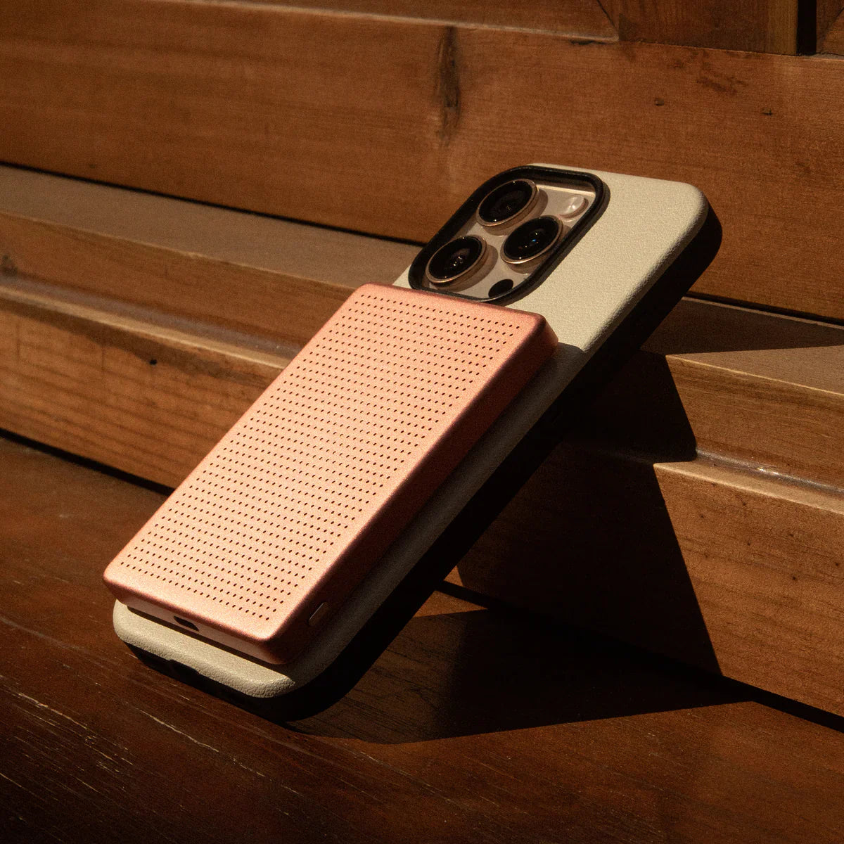 Native Union - Active Power Bank With MagSafe Wireless Charging - Powerbank z ładowaniem MagSafe