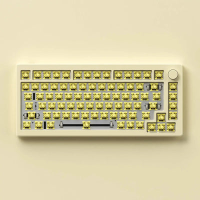 Kremowa klawiatura mechaniczna bez keycapów, żółte switche, kompaktowy layout
