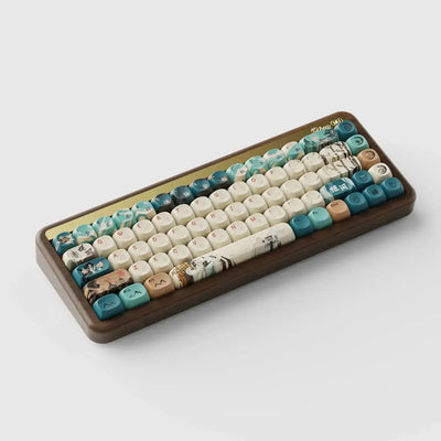 Klawiatura mechaniczna z drewnianą obudową i kolorowymi keycapami z motywem artystycznym