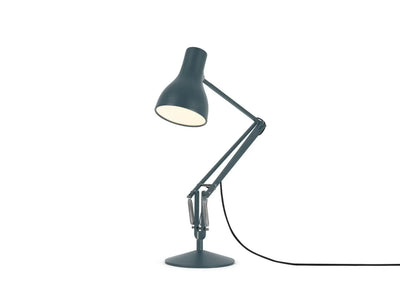 Szara lampka biurkowa typu anglepoise do nowoczesnego home office, minimalistyczny design