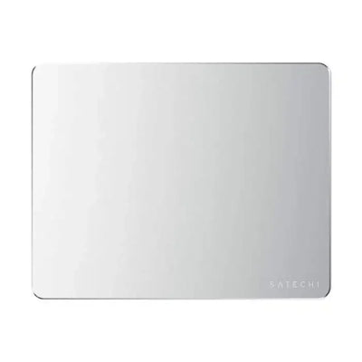 Srebrna aluminiowa podkładka pod mysz z zaokrąglonymi rogami, minimalistyczny design