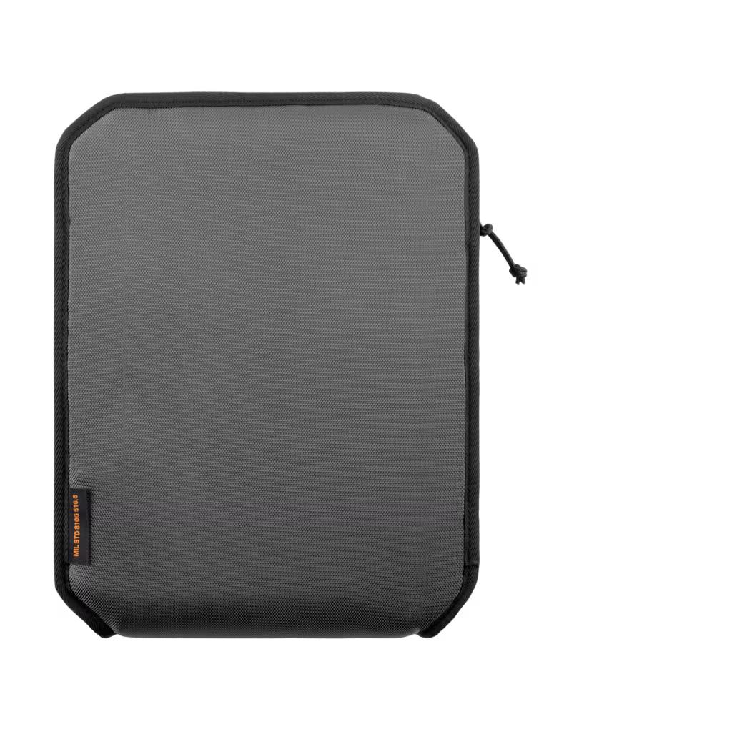 UAG - 11" Shock Sleeve Lite - Pokrowiec na iPada
