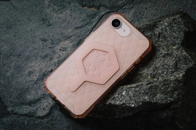 UAG - Essential Armor iPhone 16e / 17e Case - Etui do iPhone 16e / 17e