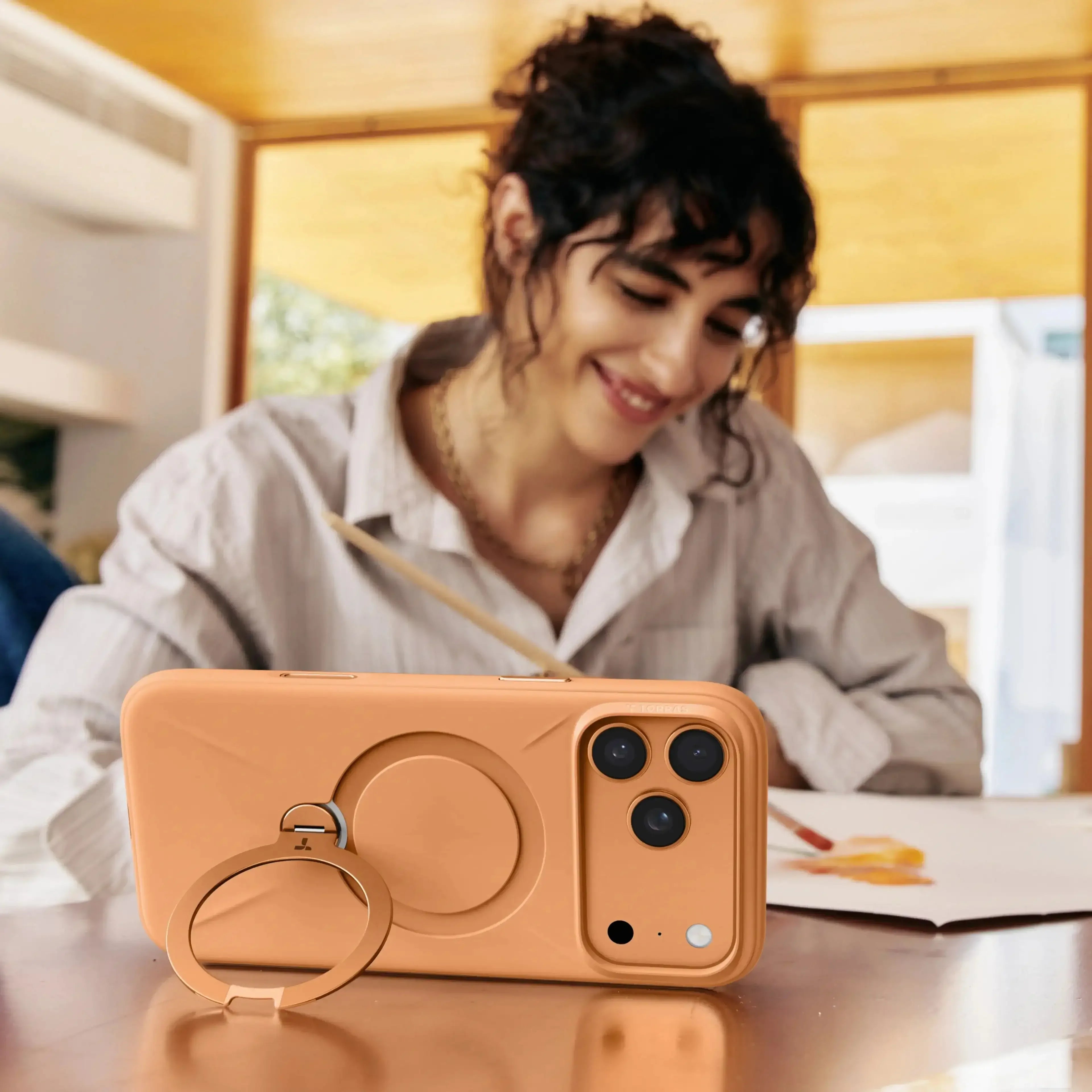 Torras - Ostand Q3 Silicone for iPhone 17 Pro / Pro Max - Etui do iPhone