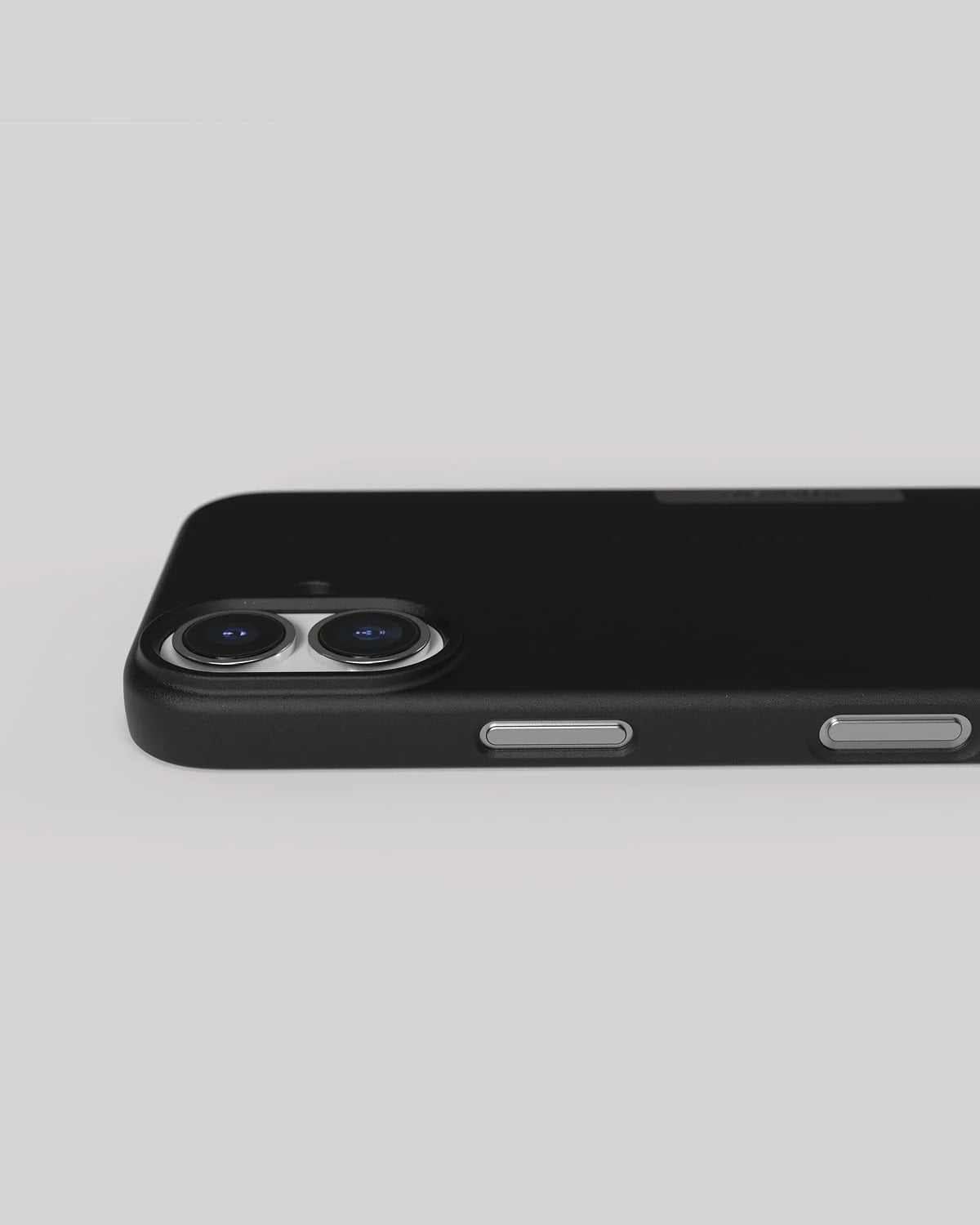 Nudient - Thin Case for iPhone 17 / Air / Pro / Pro Max - Etui z MagSafe na iPhone 17 / Air / Pro / Pro Max