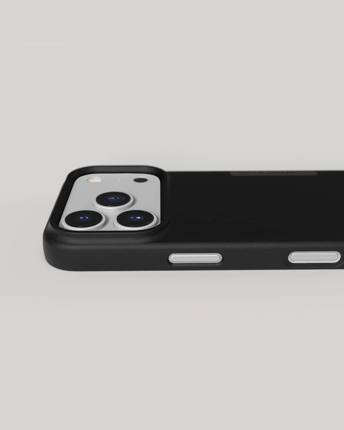 Nudient - Thin Case for iPhone 17 / Air / Pro / Pro Max - Etui z MagSafe na iPhone 17 / Air / Pro / Pro Max