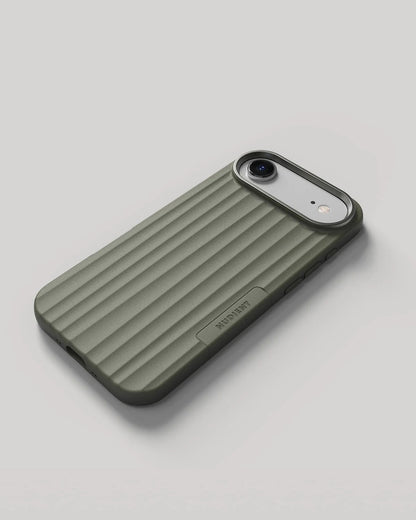 Nudient - Bold Case for iPhone 17 / Air / Pro / Pro Max - Etui z MagSafe na iPhone 17 / Air / Pro / Pro Max