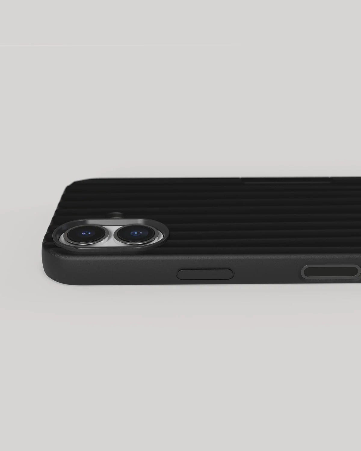 Nudient - Bold Case for iPhone 17 / Air / Pro / Pro Max - Etui z MagSafe na iPhone 17 / Air / Pro / Pro Max