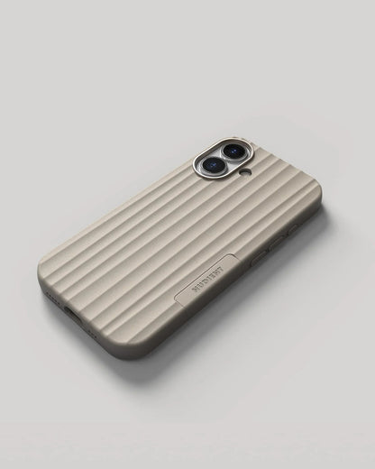 Nudient - Bold Case for iPhone 17 / Air / Pro / Pro Max - Etui z MagSafe na iPhone 17 / Air / Pro / Pro Max