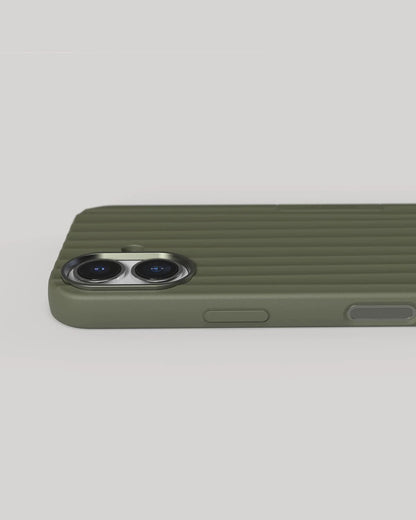 Nudient - Bold Case for iPhone 17 / Air / Pro / Pro Max - Etui z MagSafe na iPhone 17 / Air / Pro / Pro Max