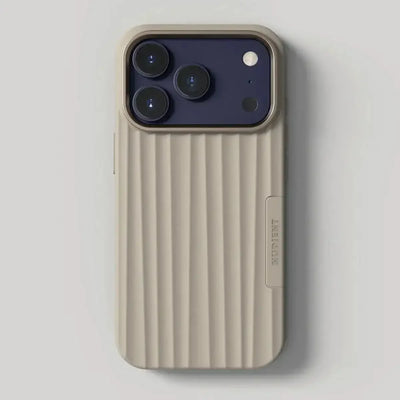 Nudient - Bold Case for iPhone 17 / Air / Pro / Pro Max - Etui z MagSafe na iPhone 17 / Air / Pro / Pro Max