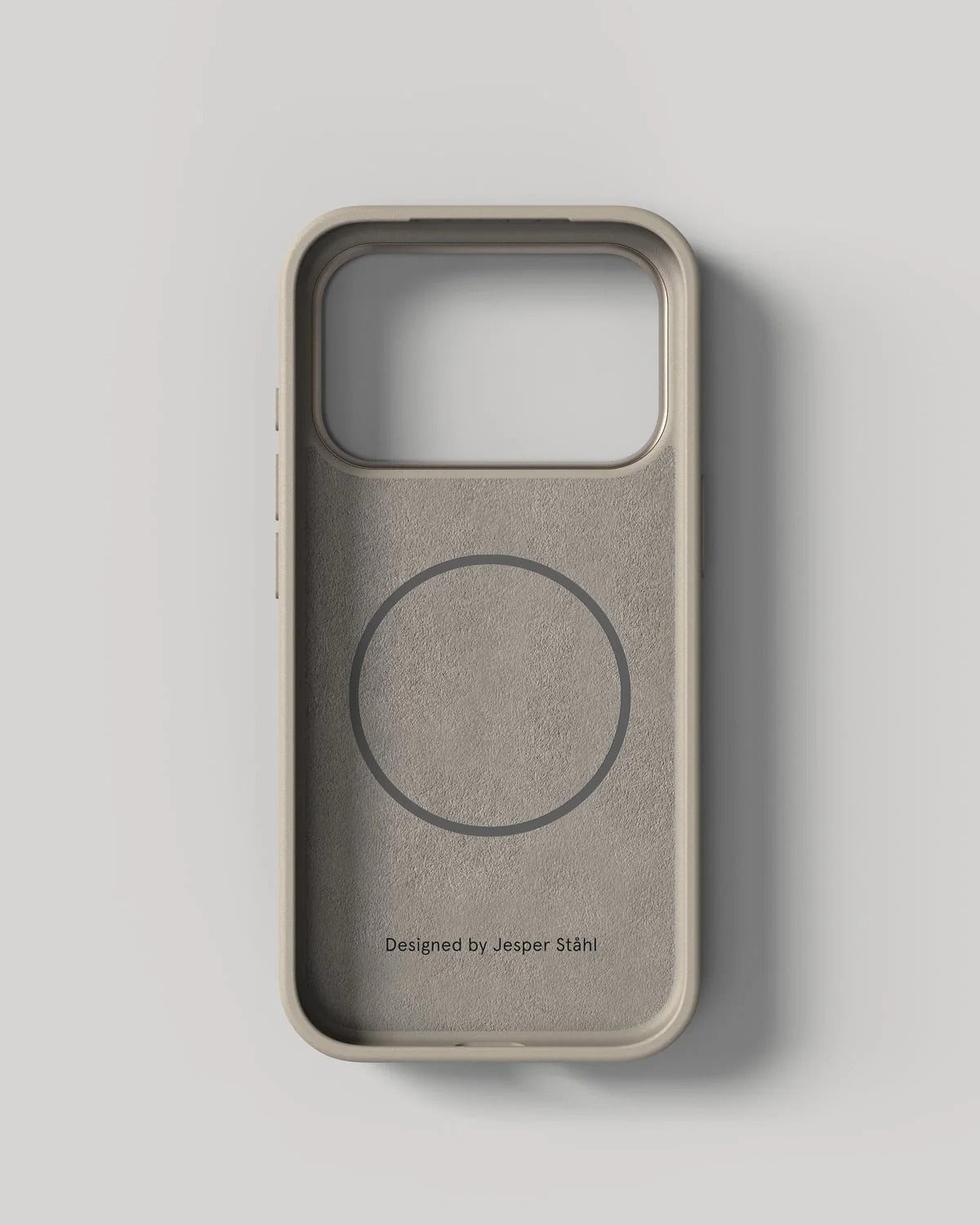 Nudient - Bold Case for iPhone 17 / Air / Pro / Pro Max - Etui z MagSafe na iPhone 17 / Air / Pro / Pro Max