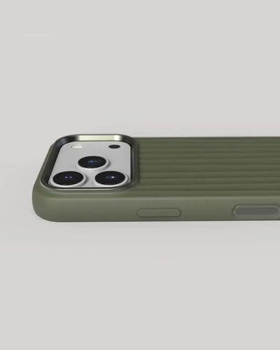 Nudient - Bold Case for iPhone 17 / Air / Pro / Pro Max - Etui z MagSafe na iPhone 17 / Air / Pro / Pro Max