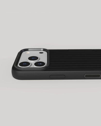 Nudient - Bold Case for iPhone 17 / Air / Pro / Pro Max - Etui z MagSafe na iPhone 17 / Air / Pro / Pro Max