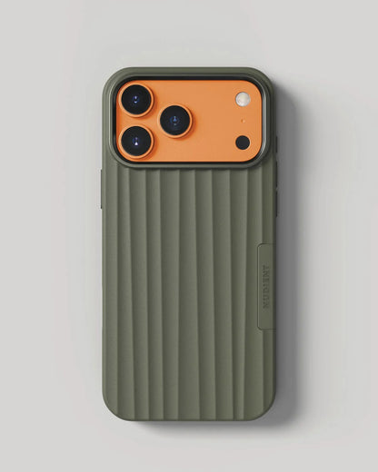 Nudient - Bold Case for iPhone 17 / Air / Pro / Pro Max - Etui z MagSafe na iPhone 17 / Air / Pro / Pro Max