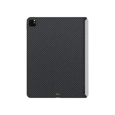 Etui z włókna węglowego na iPad, czarne, minimalistyczny design, ochrona tabletu