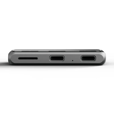Nowoczesny hub USB-C z gniazdem microSD, dwa porty USB-C, akcesorium biurowe