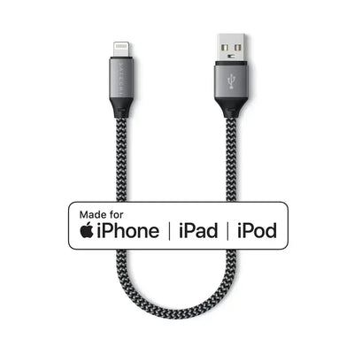 pleciony kabel USB-A do Lightning do iPhone, iPad, iPod, widok na białym tle