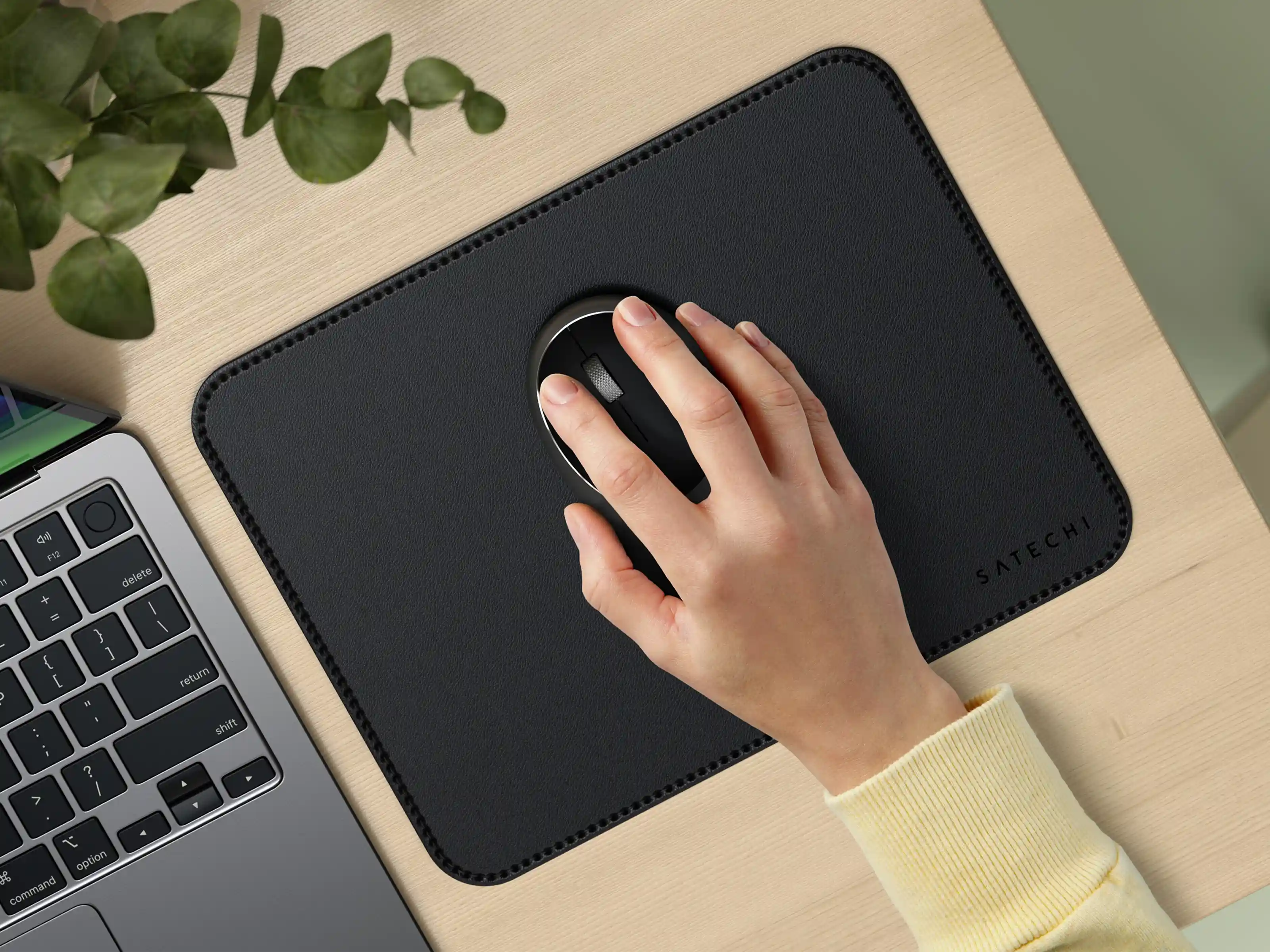 Satechi - Vegan-Leather Premium Mouse Pad - Podkładka Pod Myszkę ze Skóry Wegańskiej