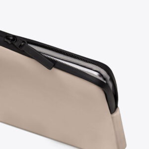 Ucon Acrobatics - Argos Medium Sleeve - Etui na MacBooka