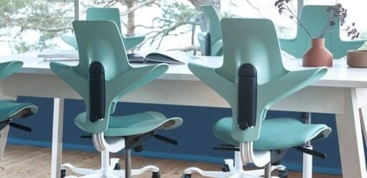 Ergonomiczne krzesło do biura - poznaj HÅG Capisco Puls 8020
